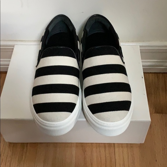 Celine slip on sneakers - Picture 2 of 7